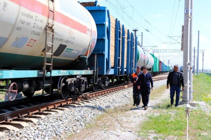 Temiryo‘llarda yuk tashish tariflari 1 dekabrdan 30 foizga oshiriladi