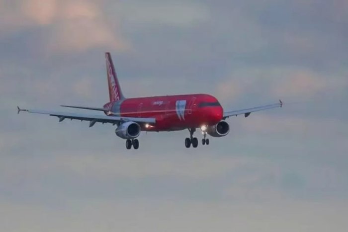 Moskvada samolyot dvigateli yonib ketganidan so‘ng favqulodda qo‘nishni amalga oshirdi