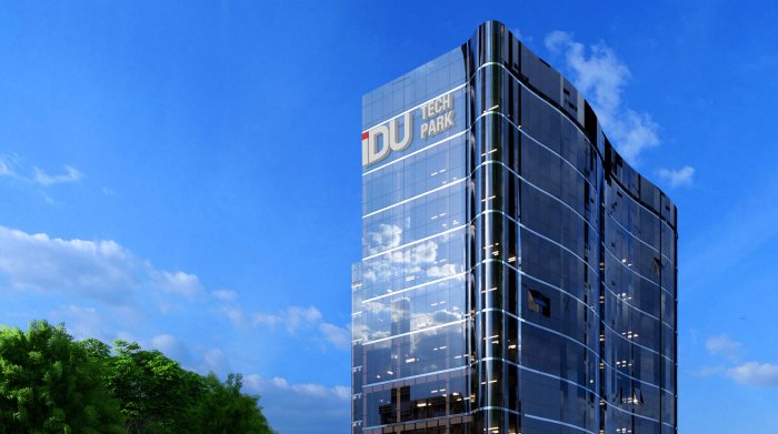 Суд “Digital University” МЧЖ лицензиясини тиклади