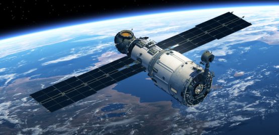 Rossiyaning harbiy sun’iy yo‘ldoshi havoda yonib ketti