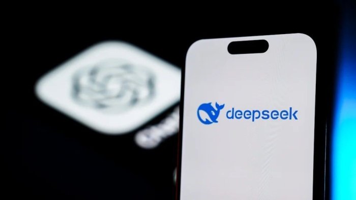 Италияда DeepSeek'га нисбатан тергов бошланди.