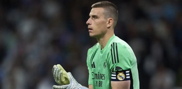 «Real»da asosiy tarkibga kira olmagan futbolchi klubdan ketishga qaror qildi