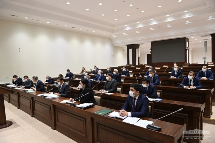 "Таълим сифатини мутлақо янги босқичга олиб чиқиш бўйича катта ислоҳотларни бошлаймиз" - Мирзиёев