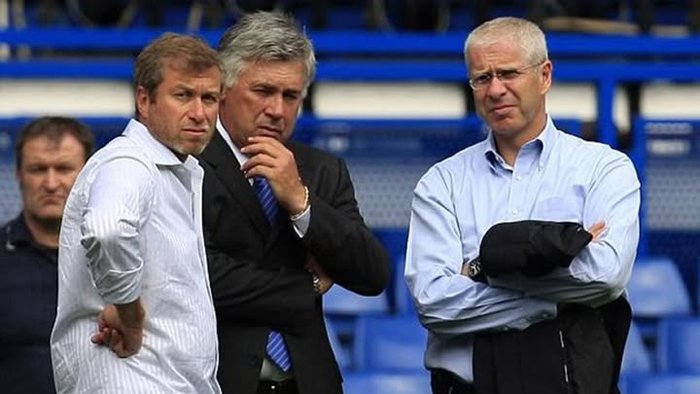 Anchelotti 14 yil oldin Abramovich qanday qilib uni «Chelsi»dan iste’foga chiqarganini aytdi