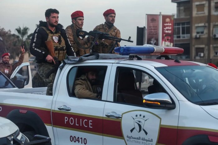 Суриядаги турар-жой ҳудудларининг ўққа тутилиши оқибатида ҳалок бўлганлар сони ортиб бормоқда