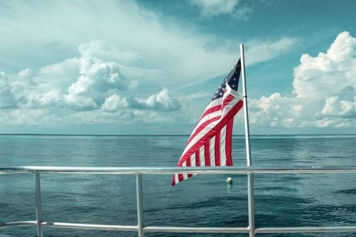 Америкалик истеъфодаги подполковник: АҚШ Эрон билан низода бирорта ҳам мақсадига эриша олгани йўқ