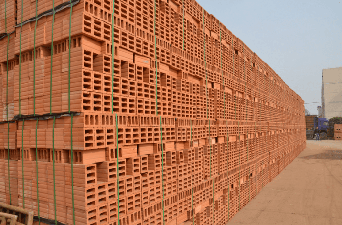 Какие ошибки допускают при работе с пустотелым кирпичом