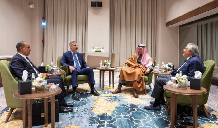 Pokistonda Yaqin Sharqdagi keskin vaziyat bo‘yicha muzokaralar o‘tkaziladi