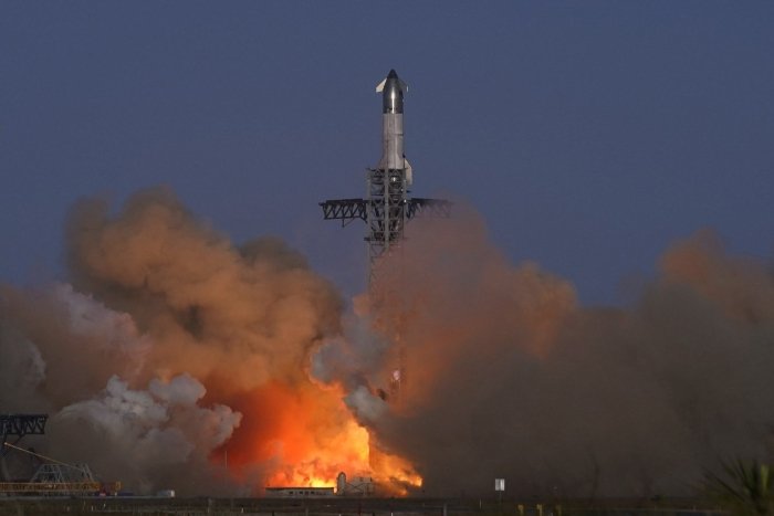 NASA 2026 йилда Марсга ракета учирмоқчи