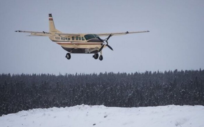 Аляскада ичида 10 киши бўлган самолёт радардан йўқолиб қолди