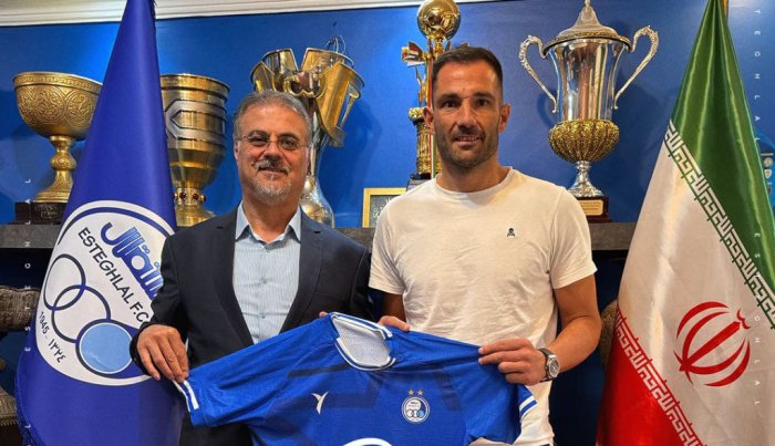 "Реал" ва "Атлетико" собиқ дарвозабони энди Машарипов ва Ашурматов билан бир жамоада ўйнайди