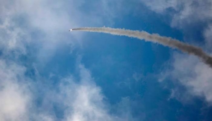 Эроннинг Кешм оролида портлашлар содир бўлди