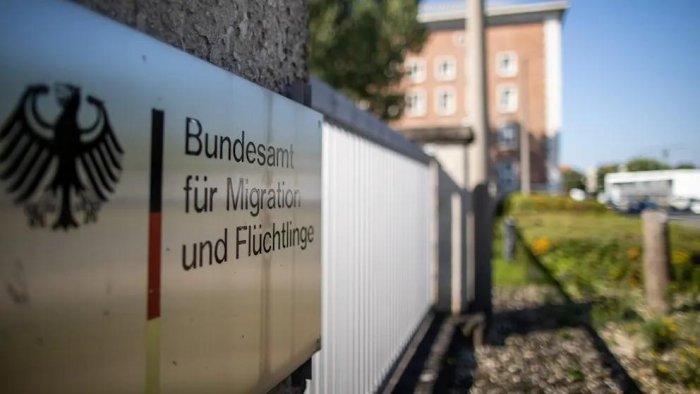 Германия Суриядан келган муҳожирлар аризаларига оммавий рад жўнатишни бошлади