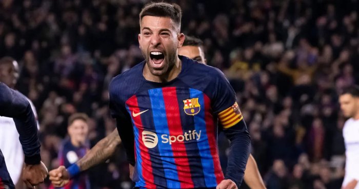 "Барселона"нинг яна бир афсонаси фаолиятини тугатмоқда