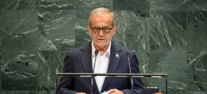 Eron hech qachon tajovuzkor oldida tiz cho‘kmaydi — Pezeshkiyon 