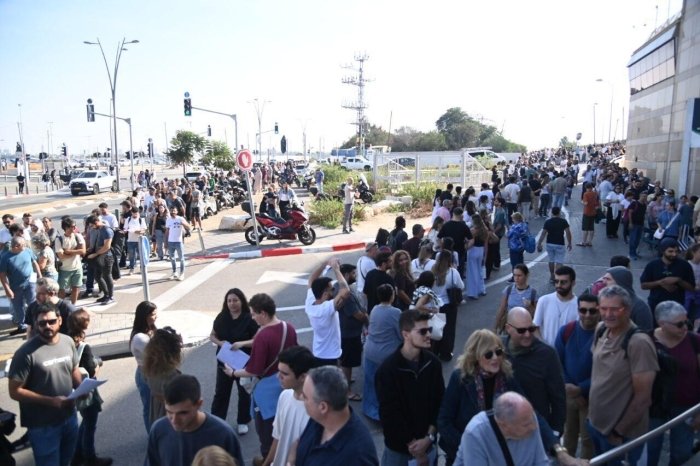 Исроилликлар Португалия фуқаролигини олиш учун навбат кутмоқда