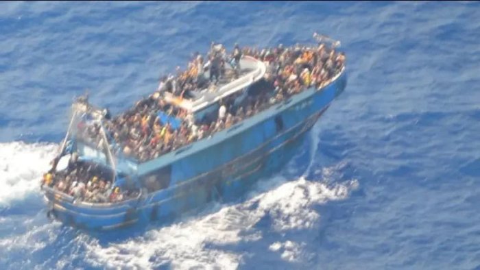 650 nafar insonning umriga zomin bo‘lgan fojia: Gresiyada 17 nafar qirg‘oq qo‘riqchisi ayblanmoqda