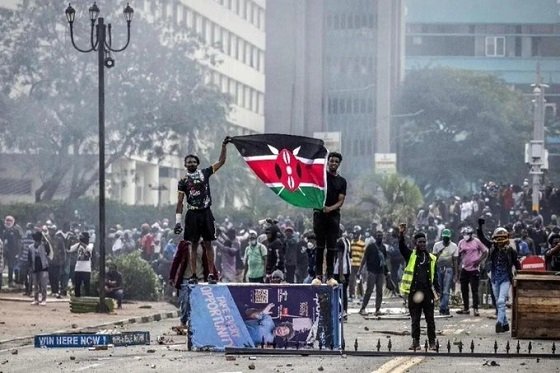 Keniyada soliqlarning oshishiga qarshi norozilik namoyishlari chog‘ida halok bo‘lganlar soni 23 kishiga yetdi