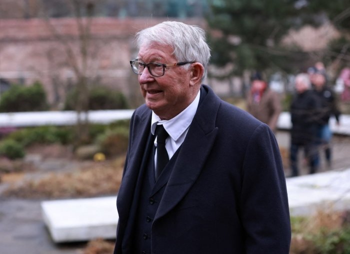 Ser Aleks Fergyuson kasalxonaga olib ketildi