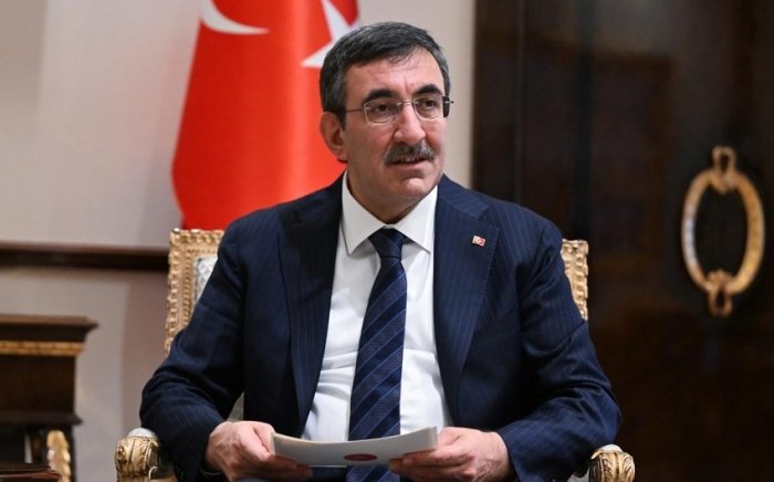 Rasmiy Anqara AQShning Suriyaga qarshi sanksiyalarni bekor qilganini olqishlaydi