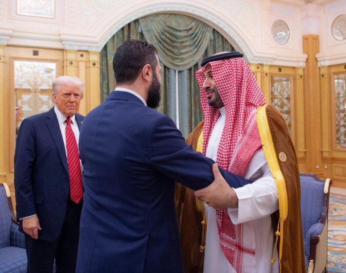 Трамп Аш-Шараа билан учрашувида Сурияга нисбатан асосий санкциялар бекор қилинишини маълум қилди — OAВ