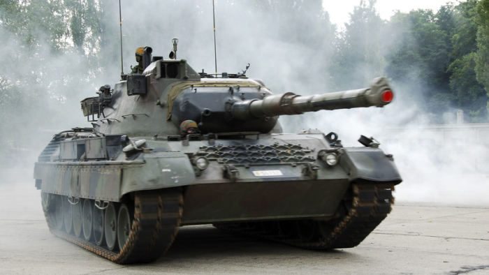 Leopard танклари қачон Украинага етказилиши маълум қилинди