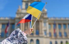 Чехияда чақирув ёшидаги украиналик эркакларга вақтинчалик ҳимоя беришни рад этиш бошланди
