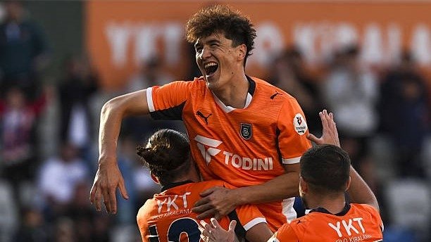 Shomurodov Turkiyada to‘purarlar ro‘yxatida peshqadamlar safida bormoqda