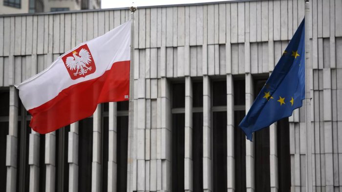 Polsha Tashqi ishlar vazirligi o‘z fuqarolariga Rossiyaga bormaslikni tavsiya qildi