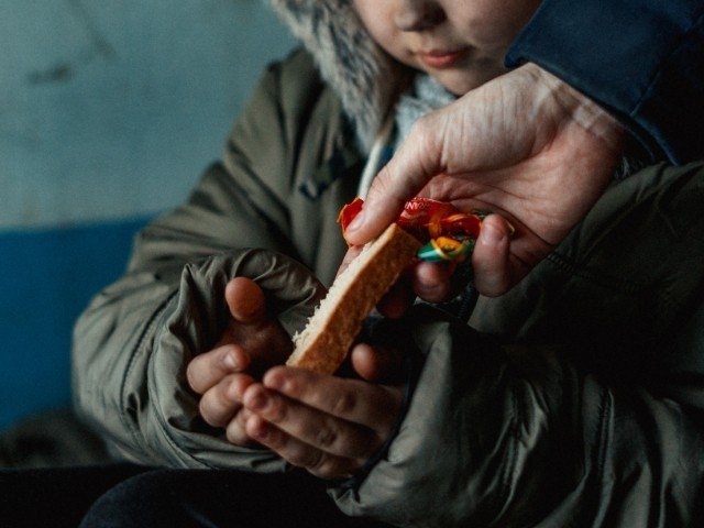 Дунёда 617 миллион бола ўта камбағаллик шароитида яшамоқда