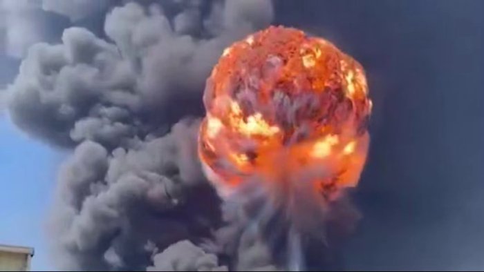 Хитойдаги кимё заводида содир бўлган портлаш оқибатида беш киши ҳалок бўлди