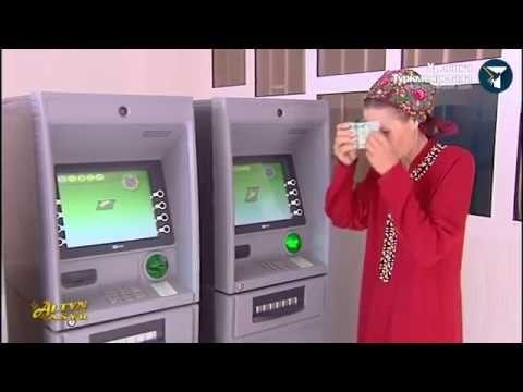 Bankomatdagi tomosha: Fermerlar davlatga topshirgan g‘allasi uchun pullarni peshonasiga surtib olmoqda (video)