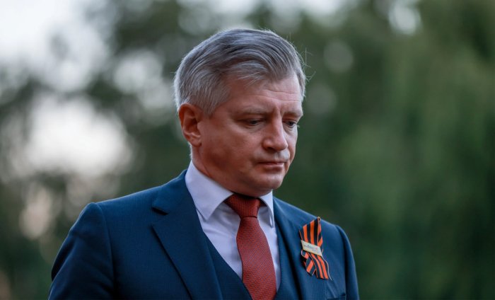 Москва собиқ маданият вазири Александр Кибовский ҳибсга олинди