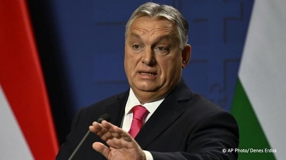 Orban g‘arbni urushga tayyorlanayotganini aytdi