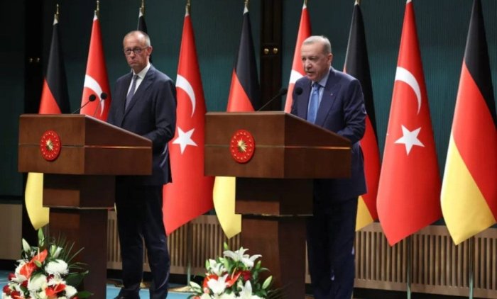 Эрдўған ва Мерц Ғазо масаласида баҳслашиб қолди Эрдўған ва Мерц Ғазо масаласида баҳслашиб қолди