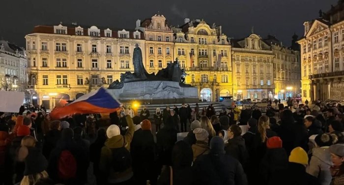 Прагада митинг бўлиб ўтди