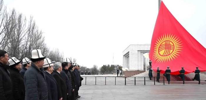  Россиянинг қўшнилари рус тилидан воз кечяптими?