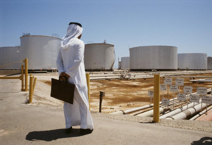 BAAda neft qazib olish keskin kamaydi: Energiya bozorida xavotir kuchaymoqda