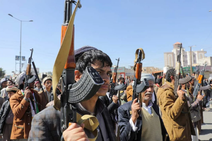 "Ar-Riyod" hutiylarni Yaqin Sharq mojarosidan chetda tutishni istamoqda