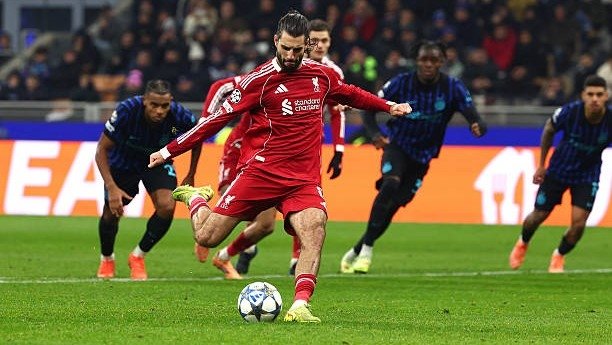 "Liverpul" o‘yin yakunida penaltidan kiritgan goli evaziga "Inter" maydonida g‘alaba qozondi