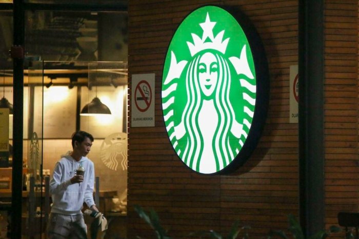 Starbucks Исроилга қарши давом этаётган бойкот туфайли Малайзиядаги 50 та филиалини ёпди