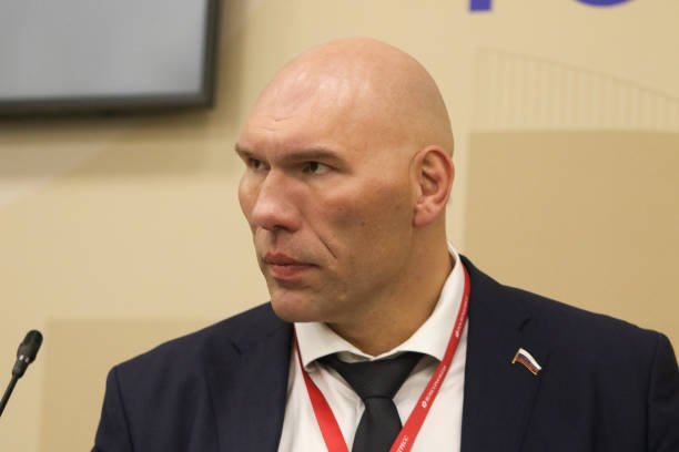 Николай Валуев 15 йиллик қамоқ жазосига ҳукм қилинди