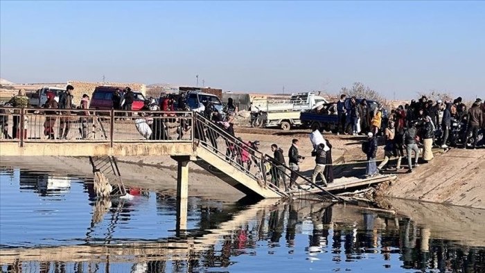 Сурия Демократик Кучлари назорати остидаги ҳудудлардан 27 мингдан ортиқ тинч аҳоли қочиб кетди