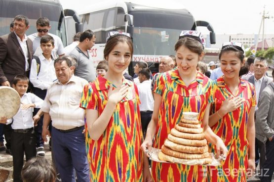 Video, foto: Birinchi «Toshkent-Xo‘jand» avtobus reysi