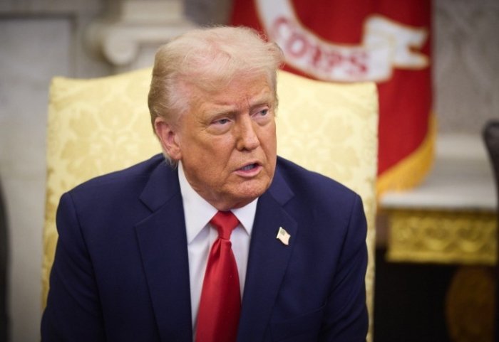 Tramp Rossiya Ukrainaga nisbatan ancha qulay pozisiyada ekanini aytdi