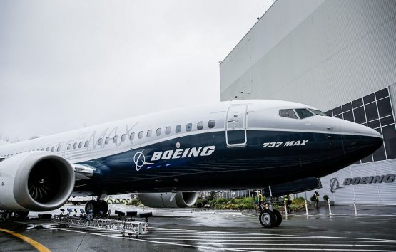 АҚШ Boeing 737 MAX  самолёти ишлаб чиқаришни қисқартирмоқда