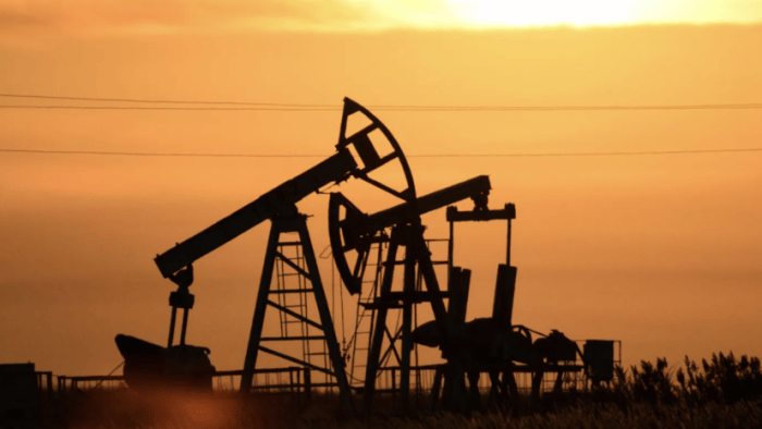 АҚШ стратегик нефть захираси 1982 йилдан бери энг паст даражага тушди