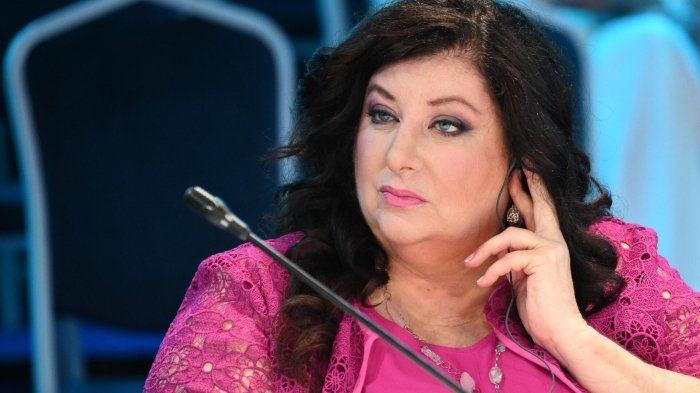 Putin Tara Ridga Rossiya fuqaroligini berdi