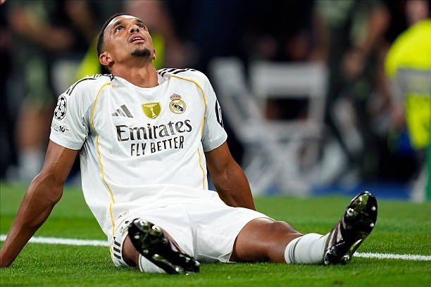 "Реал"нинг жароҳатдаги юлдузи "эл-класико"га тайёр бўлади