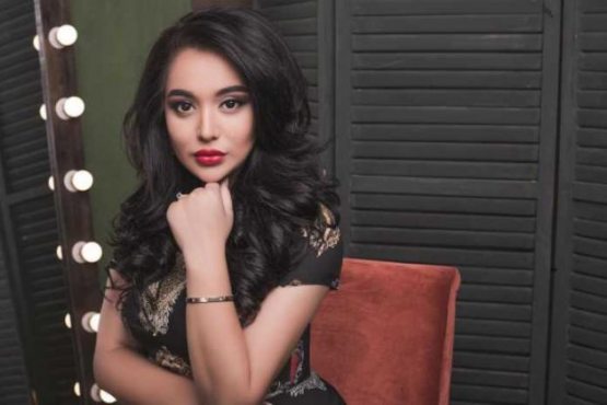 Хонанда Хадича эри коронавирусдан вафот этгани ва бошқа ҳақиқатлар ҳақида гапирди (ВИДЕО)